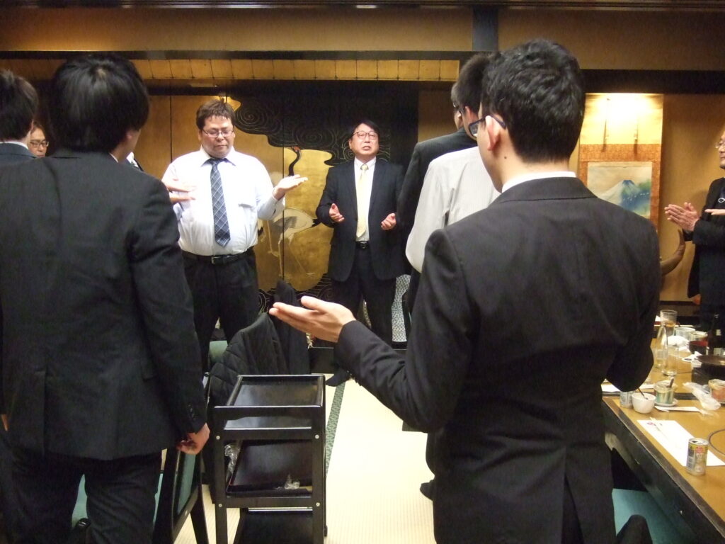 最後は一本締めで！