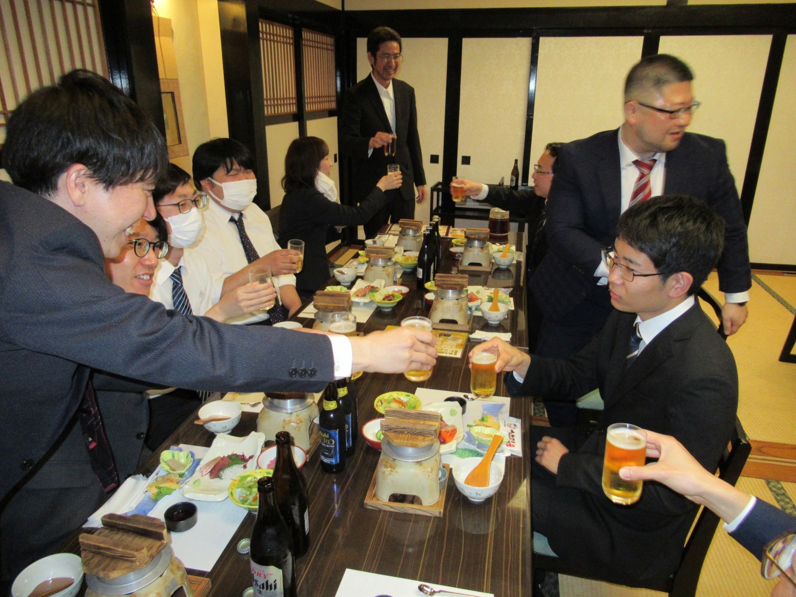 まずはビールで乾杯！